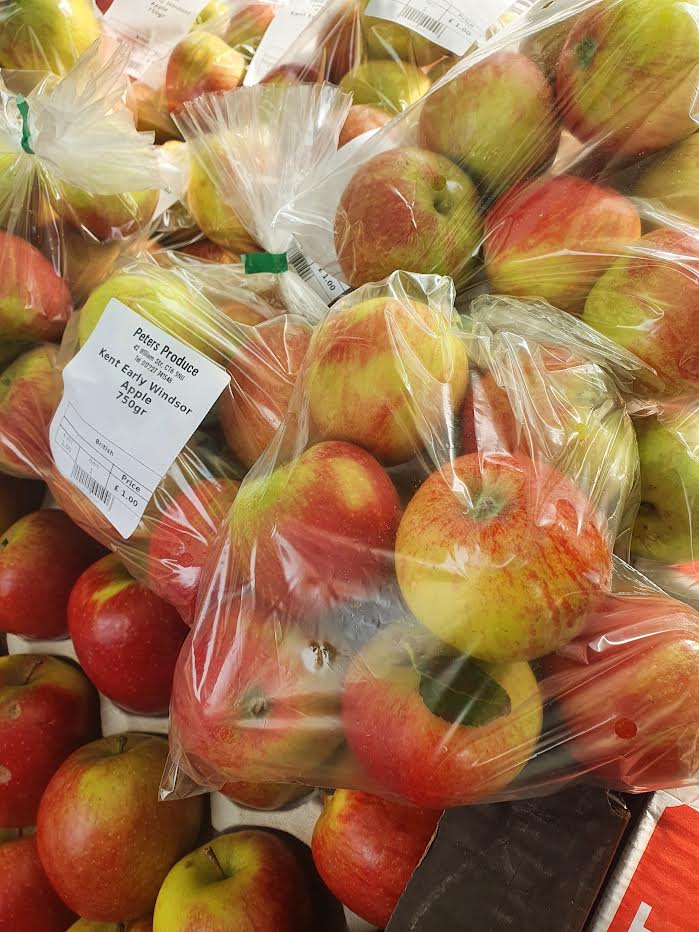Pre Packed English Apples